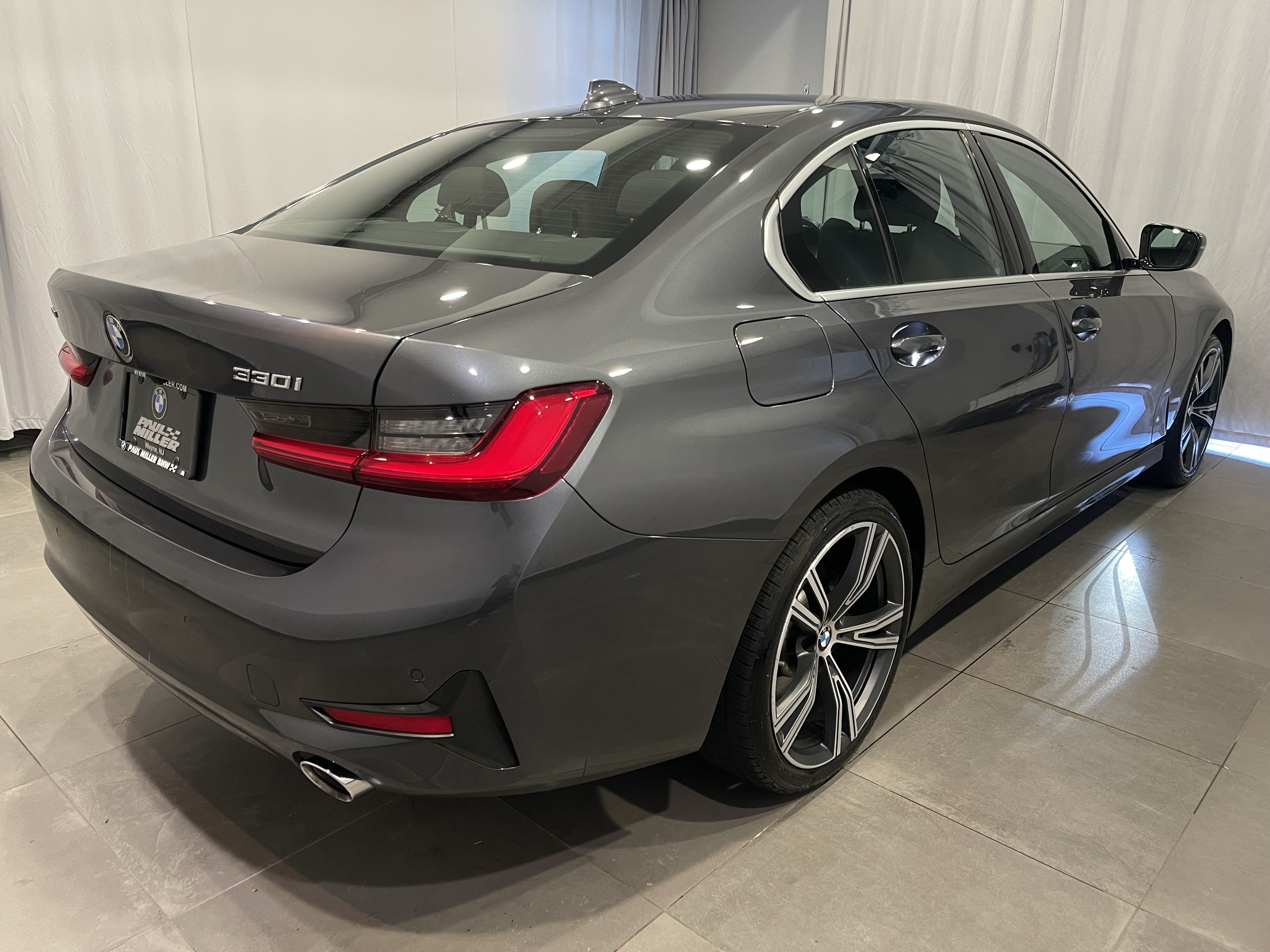 Used 2021 BMW 330i xDrive Sedan w/ Convenience Package AWD/4WD image 6