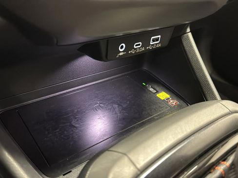 Used 2024 Subaru Crosstrek 2.5i Limited w/ Crosstrek Mirror Package image 36