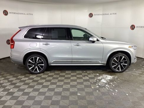 Certified 2024 Volvo XC90 B6 Ultimate w/ Protection Package Premier image 4