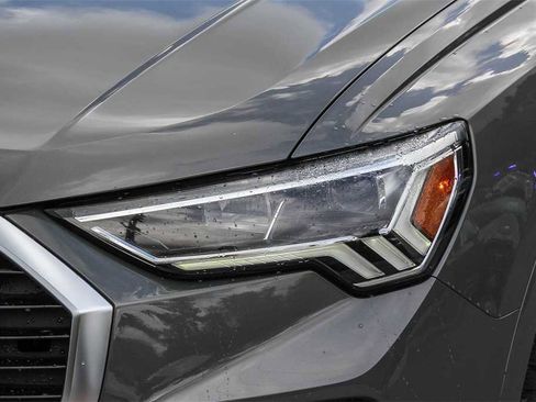 Used 2022 Audi Q3 2.0T Premium Plus w/ Premium Plus Package image 7