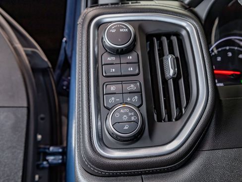 Used 2021 Chevrolet Silverado 2500 LTZ w/ LTZ Plus Package image 21