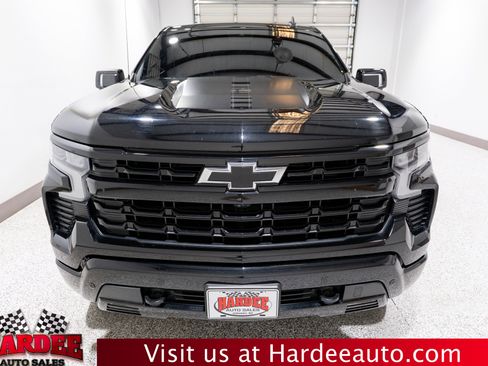 Used 2025 Chevrolet Silverado 1500 RST AWD/4WD image 7