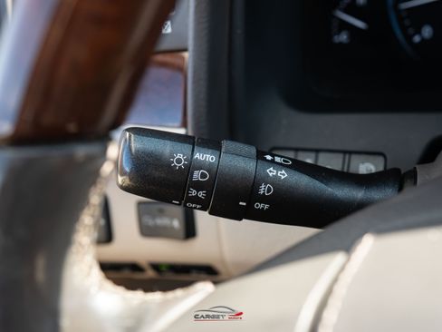Used 2015 Lexus LS 460 AWD w/ Comfort Package image 26