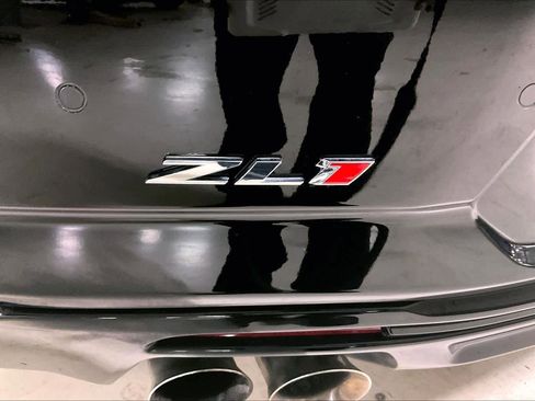 Used 2023 Chevrolet Camaro ZL1 image 9