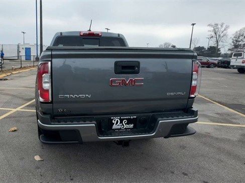 Used 2019 GMC Canyon Denali image 9