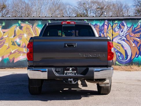 Used 2014 Toyota Tundra SR5 image 5