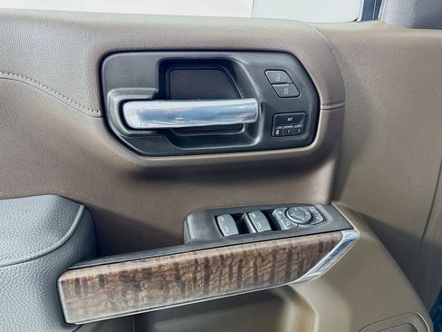 Used 2021 GMC Sierra 1500 Denali w/ Denali Illumination Package AWD/4WD image 14