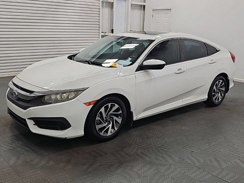 Used 2017 Honda Civic EX image 5