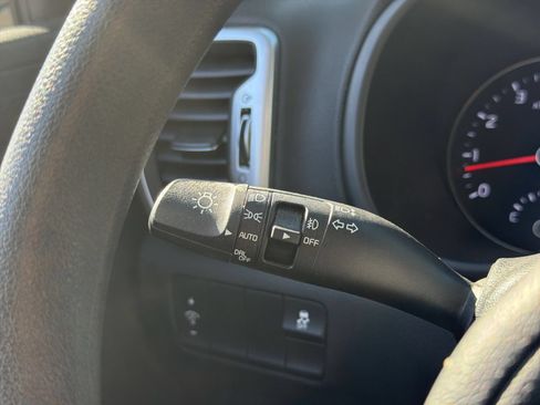 Used 2018 Kia Sportage LX AWD/4WD image 28