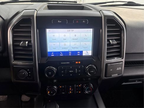 Used 2020 Ford F150 XLT w/ Equipment Group 302A Luxury AWD/4WD image 42