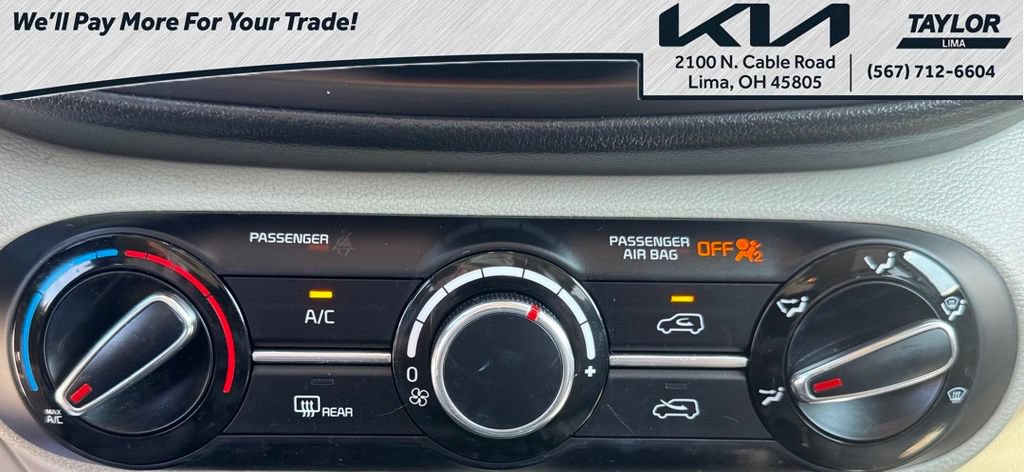 Used 2024 Kia Soul LX w/ Option Group 015 FWD image 7