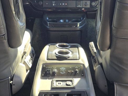 Used 2016 Chevrolet Express 2500 image 31