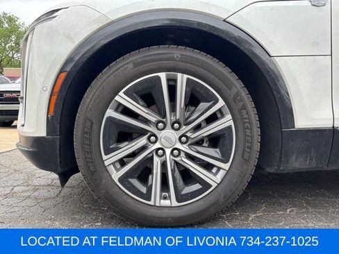 Used 2024 Cadillac Lyriq Luxury AWD/4WD image 5