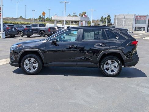 Used 2024 Toyota RAV4 XLE FWD image 12