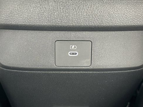New 2026 Nissan Sentra SL w/ Floor Mat Package FWD image 15