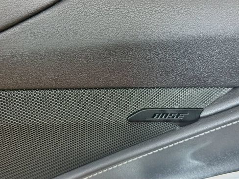 Used 2020 Chevrolet Corvette Stingray Coupe w/ 1LT RWD image 18