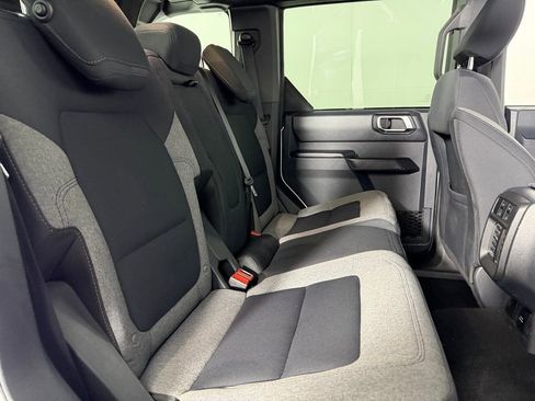 Used 2025 Ford Bronco Big Bend image 30