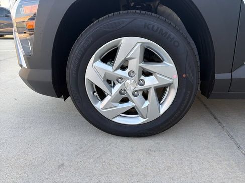 New 2026 Hyundai Kona SE FWD image 29