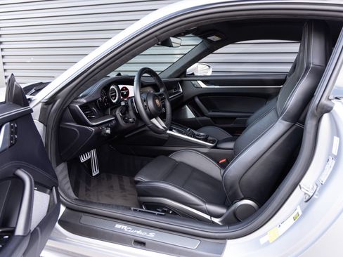 Certified 2024 Porsche 911 Turbo S AWD/4WD image 24