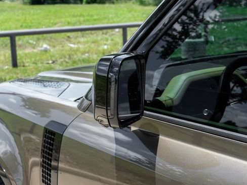 New 2026 Land Rover Defender 110 X-Dynamic SE AWD/4WD image 52