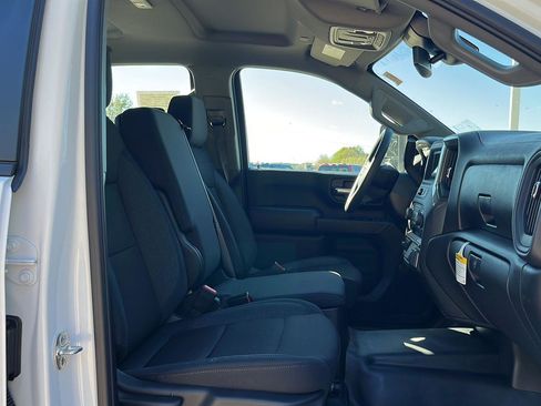 Used 2025 Chevrolet Silverado 2500 W/T w/ WT/CX Safety Package image 22