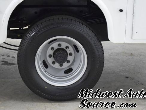 Used 2021 Ford F350 XL w/ Power Equipment Group image 8