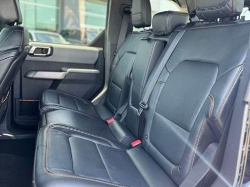 Certified 2022 Ford Bronco Badlands AWD/4WD image 25