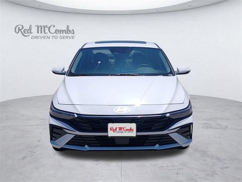 New 2026 Hyundai Elantra Limited FWD image 8