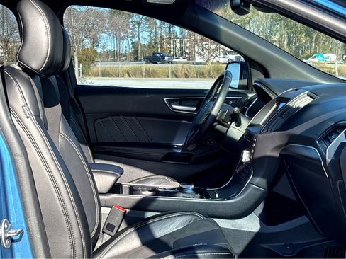 Used 2019 Ford Edge ST w/ Equipment Group 401A image 10