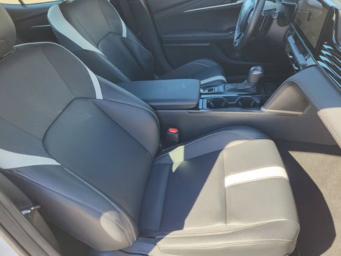 Certified 2025 Toyota Camry SE w/ Multimedia Upgrade Package image 23