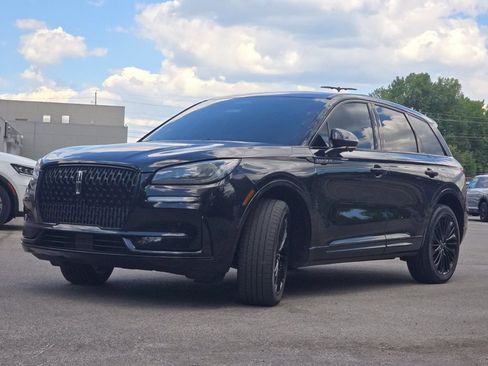 Used 2023 Lincoln Corsair AWD w/ Equipment Group 101A image 12