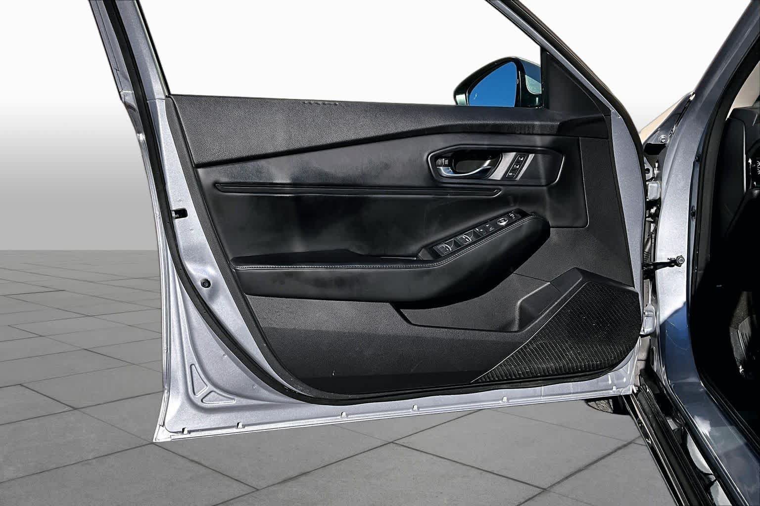 Used 2023 Honda Accord Touring image 21
