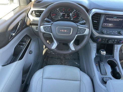 Used 2017 GMC Acadia SLT image 21