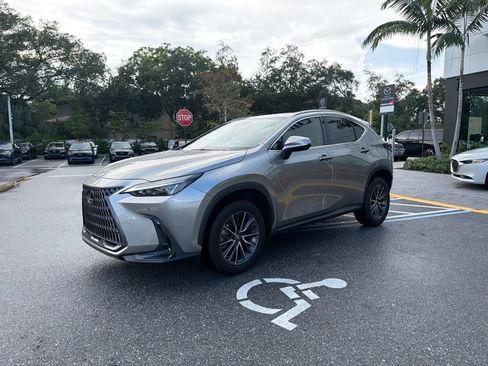 Used 2023 Lexus NX 350 AWD image 10