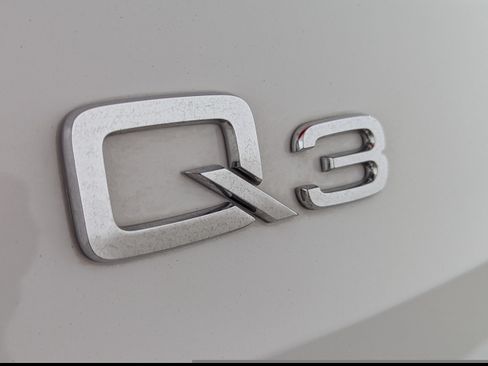Certified 2023 Audi Q3 2.0T Premium w/ Convenience Package AWD/4WD image 24