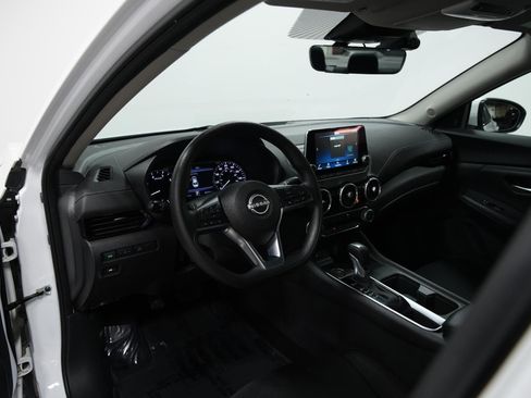 Used 2024 Nissan Sentra SV image 26