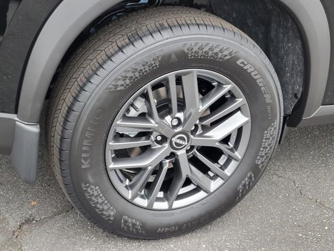 New 2026 Nissan Rogue S image 3