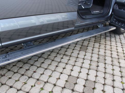 Used 2022 Ford F150 Platinum w/ Equipment Group 701A High image 32