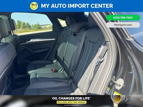 Used 2023 Audi Q5 2.0T Premium Plus w/ Premium Plus Package AWD/4WD image 26