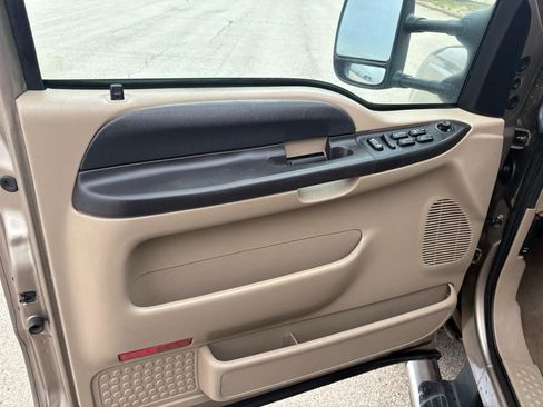 Used 2006 Ford F250 XLT AWD/4WD image 35