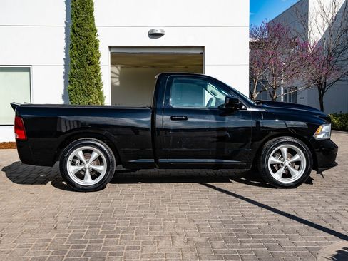 Used 2021 RAM 1500 Express w/ Express Value Package AWD/4WD image 11