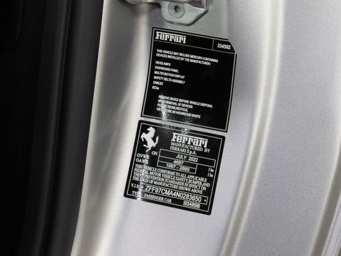 Used 2022 Ferrari 812 GTS image 28