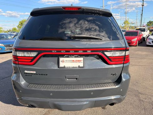 Used 2017 Dodge Durango R/T w/ Trailer Tow Group IV AWD/4WD image 4