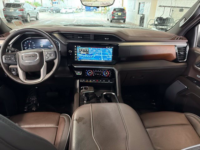 Used 2023 GMC Sierra 1500 Denali w/ Technology Package AWD/4WD image 18