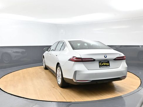 Used 2025 BMW 530i RWD image 45