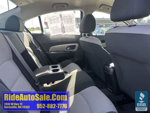 Used 2012 Chevrolet Cruze LS FWD image 16