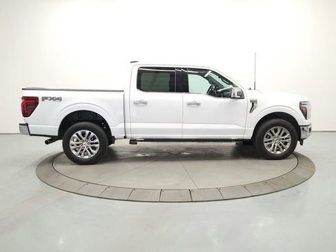 Used 2024 Ford F150 Lariat w/ Tow/Haul Package AWD/4WD image 8