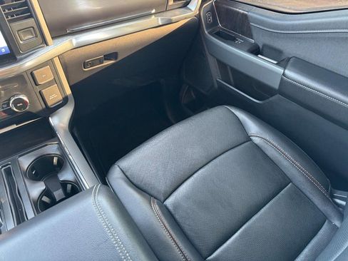 Used 2022 Ford F150 Lariat image 15