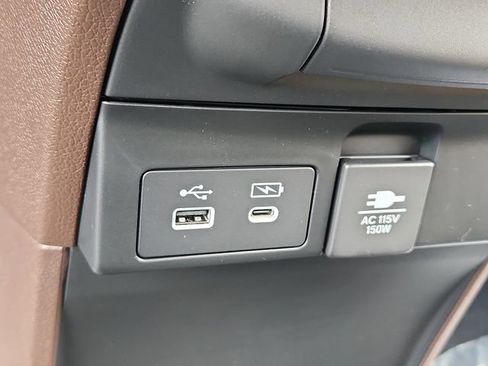 New 2026 Honda Odyssey Touring image 21