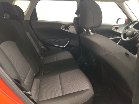 Used 2020 Kia Soul LX image 19